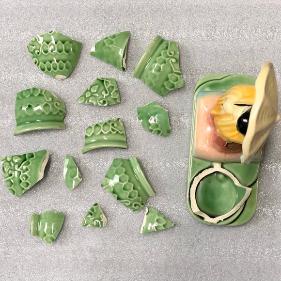 Kintsugi Planter Shawnee USA Asian Girl Gold Crack Personal Growth Gift Vtg MCM - Picture 3 of 9